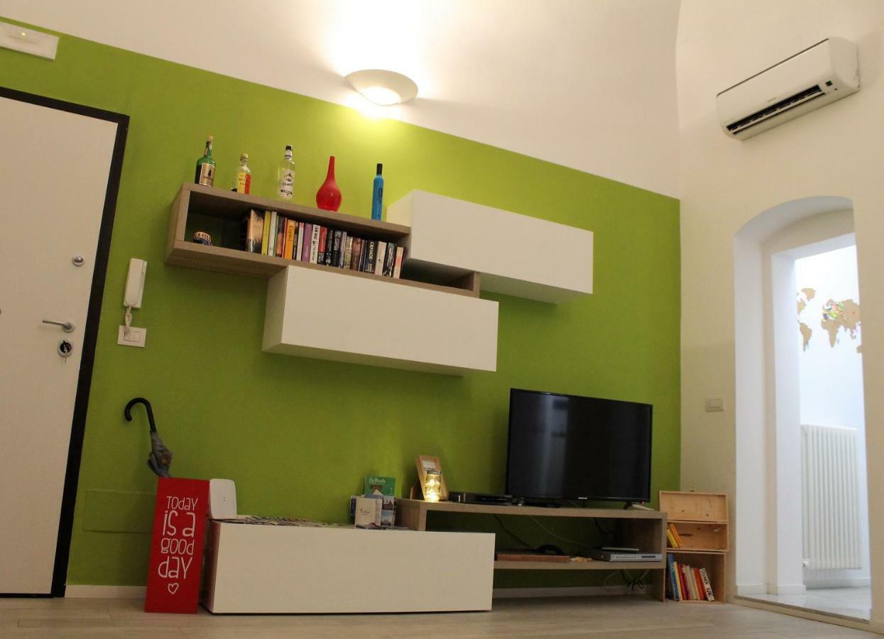 Casa Ginebras Apartment Бари Екстериор снимка
